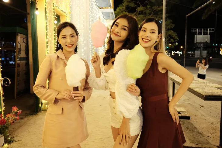 Cùng Á hậu Kiều Loan vi vu khắp miền Trung - Ảnh 7. Cùng Á hậu Kiều Loan vi vu khắp miền Trung - Ảnh 7.