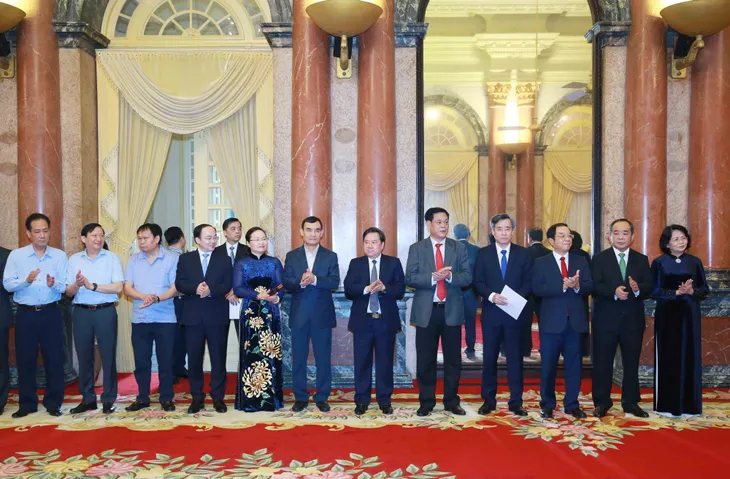 Quá trình công tác của Chủ nhiệm Văn phòng Chủ tịch nước Lê Khánh Hải - Ảnh 3. Quá trình công tác của Chủ nhiệm Văn phòng Chủ tịch nước Lê Khánh Hải - Ảnh 3.