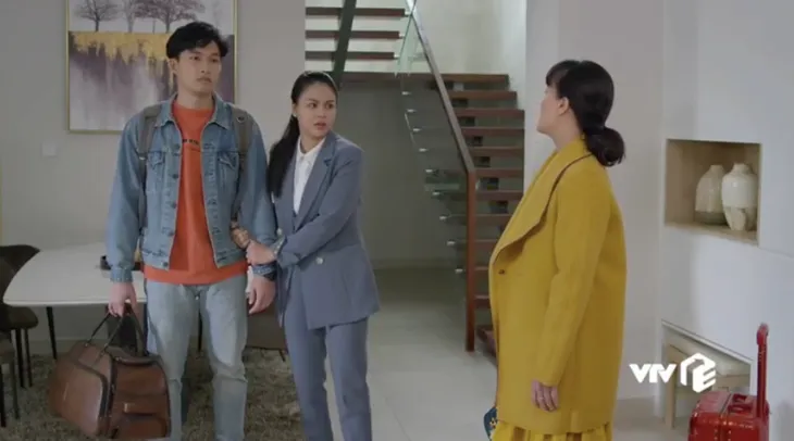 Hướng dương ngược nắng - Tập 47: Mang tiếng tham phú phụ bần, Minh khóc tức tưởi khi bị cả mẹ và em trai từ mặt - Ảnh 16. Hướng dương ngược nắng - Tập 47: Mang tiếng tham phú phụ bần, Minh khóc tức tưởi khi bị cả mẹ và em trai từ mặt - Ảnh 16.