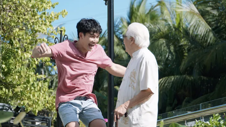 Đình Tú đốn tim fan nữ ở hậu trường Hướng dương ngược nắng - Ảnh 7. Đình Tú đốn tim fan nữ ở hậu trường Hướng dương ngược nắng - Ảnh 7.