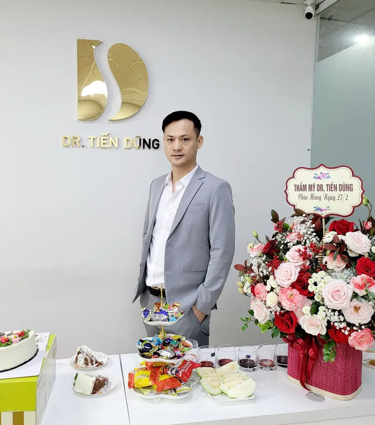Bác sĩ thẩm mỹ Đỗ Tiến Dũng chia sẻ bí quyết thành công trong ngành thẩm mỹ - Ảnh 2. Bác sĩ thẩm mỹ Đỗ Tiến Dũng chia sẻ bí quyết thành công trong ngành thẩm mỹ - Ảnh 2.