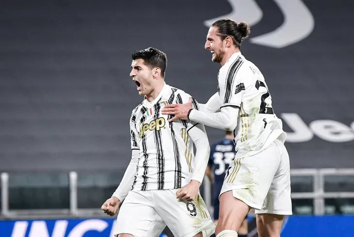 Juventus 3-1 Lazio: Juventus thắng thuyết phục Lazio trong ngày vắng Ronaldo - Ảnh 4. Juventus 3-1 Lazio: Juventus thắng thuyết phục Lazio trong ngày vắng Ronaldo - Ảnh 4.