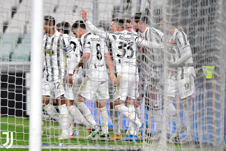 Juventus 3-1 Lazio: Juventus thắng thuyết phục Lazio trong ngày vắng Ronaldo - Ảnh 5. Juventus 3-1 Lazio: Juventus thắng thuyết phục Lazio trong ngày vắng Ronaldo - Ảnh 5.