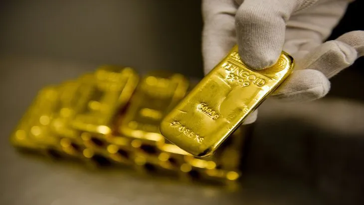 Giá vàng tăng mạnh trong ngày Quốc tế phụ nữ - Ảnh 2. Giá vàng tăng mạnh trong ngày Quốc tế phụ nữ - Ảnh 2.