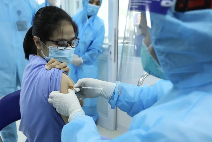 Toàn quân, toàn dân chung sức đồng lòng chống dịch - Ảnh 2. Toàn quân, toàn dân chung sức đồng lòng chống dịch - Ảnh 2.
