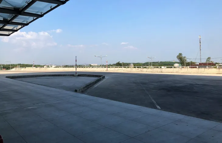 Nhà xe còn lách luật thì đến bao giờ Bến xe Miền Đông mới hết “ế”? - Ảnh 1. Nhà xe còn lách luật thì đến bao giờ Bến xe Miền Đông mới hết “ế”? - Ảnh 1.