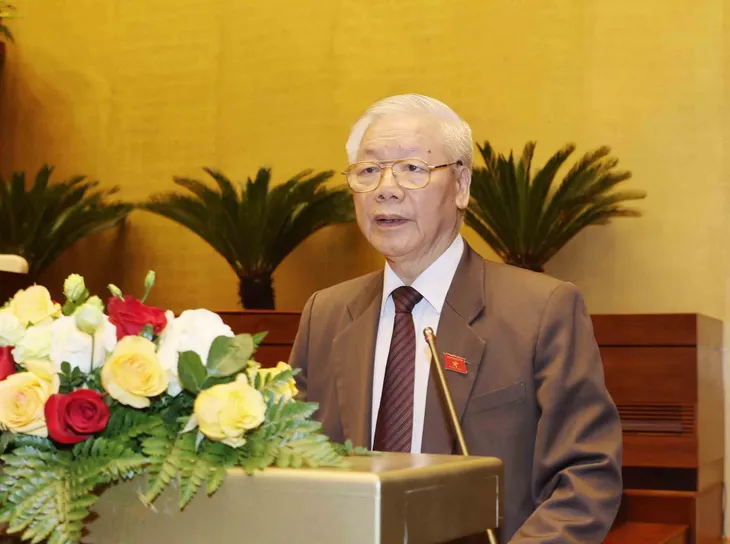 Chủ tịch nước trình Quốc hội miễn nhiệm Thủ tướng Nguyễn Xuân Phúc - Ảnh 1. Chủ tịch nước trình Quốc hội miễn nhiệm Thủ tướng Nguyễn Xuân Phúc - Ảnh 1.
