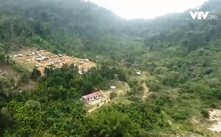 Những ngôi trường yêu thương nơi rẻo cao - Ảnh 1. Những ngôi trường yêu thương nơi rẻo cao - Ảnh 1.