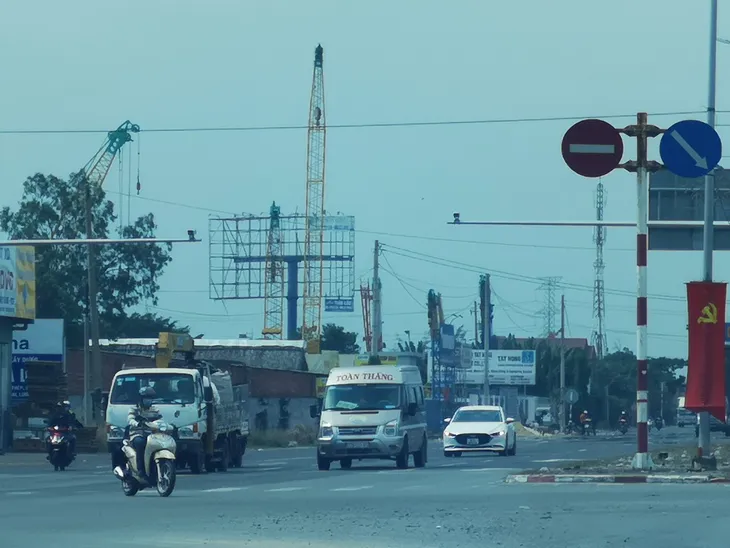 Chính thức vận hành hệ thống camera giám sát giao thông thông minh trên QL51 - Ảnh 1. Chính thức vận hành hệ thống camera giám sát giao thông thông minh trên QL51 - Ảnh 1.