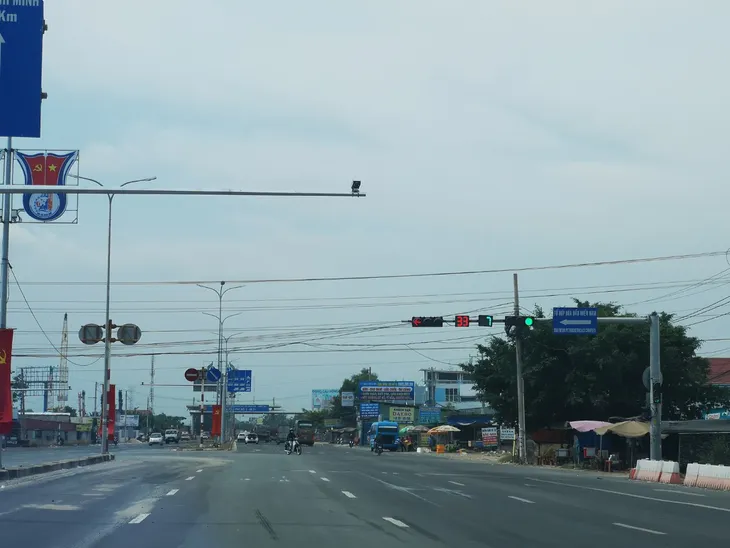 Chính thức vận hành hệ thống camera giám sát giao thông thông minh trên QL51 - Ảnh 2. Chính thức vận hành hệ thống camera giám sát giao thông thông minh trên QL51 - Ảnh 2.