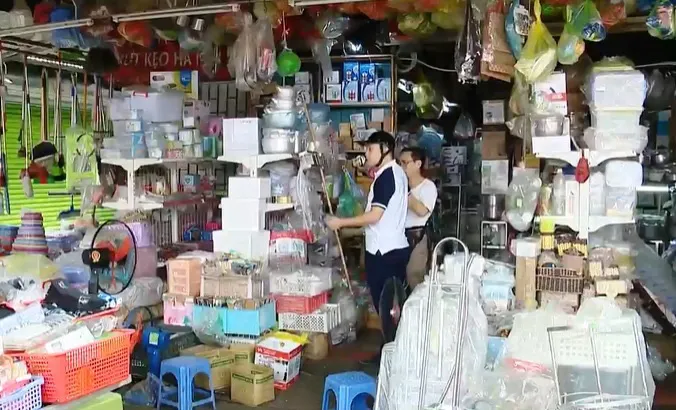 Điểm chung của các vụ cháy nhà: Chủ quan, hệ thống điện cũ, nhà chỉ 1 lối thoát - Ảnh 2. Điểm chung của các vụ cháy nhà: Chủ quan, hệ thống điện cũ, nhà chỉ 1 lối thoát - Ảnh 2.