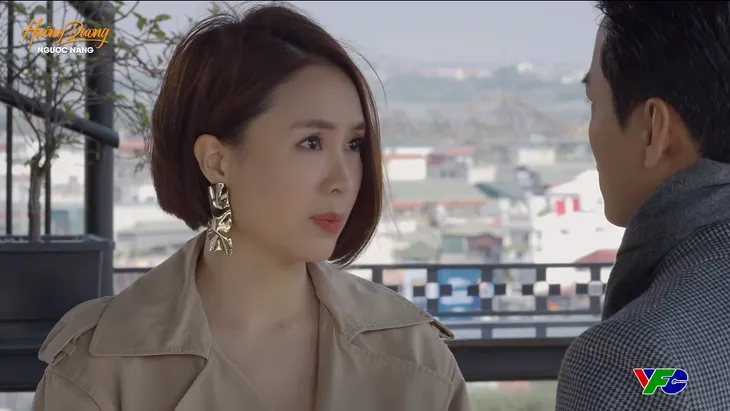 Hướng dương ngược nắng - Tập 53: Sốc! Bé Cami hóa ra lại là em gái Hoàng (Việt Anh) - Ảnh 22. Hướng dương ngược nắng - Tập 53: Sốc! Bé Cami hóa ra lại là em gái Hoàng (Việt Anh) - Ảnh 22.