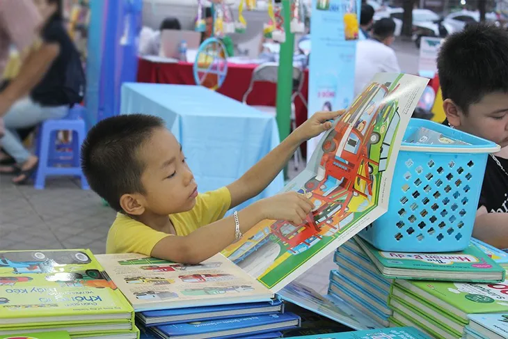 Nhiều cơ hội trải nghiệm tại hội sách nhân Ngày Sách Việt Nam - Ảnh 1.