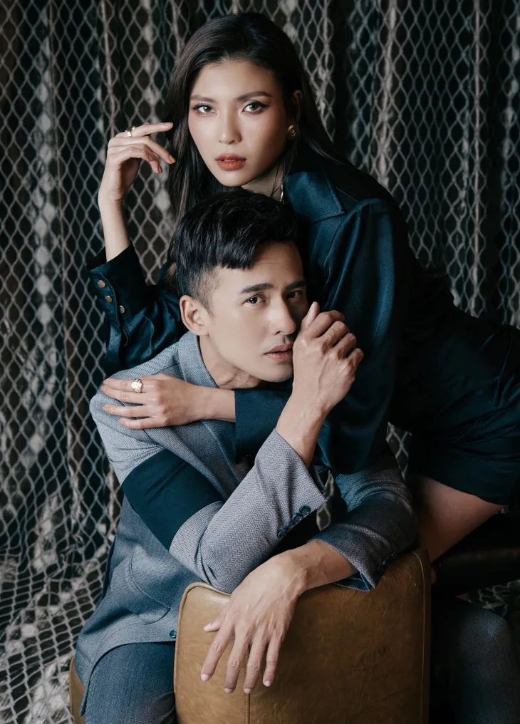 Vợ chồng Thúy Diễm kỷ niệm 5 năm ngày cưới với bộ ảnh ngọt ngào - Ảnh 4. Vợ chồng Thúy Diễm kỷ niệm 5 năm ngày cưới với bộ ảnh ngọt ngào - Ảnh 4.