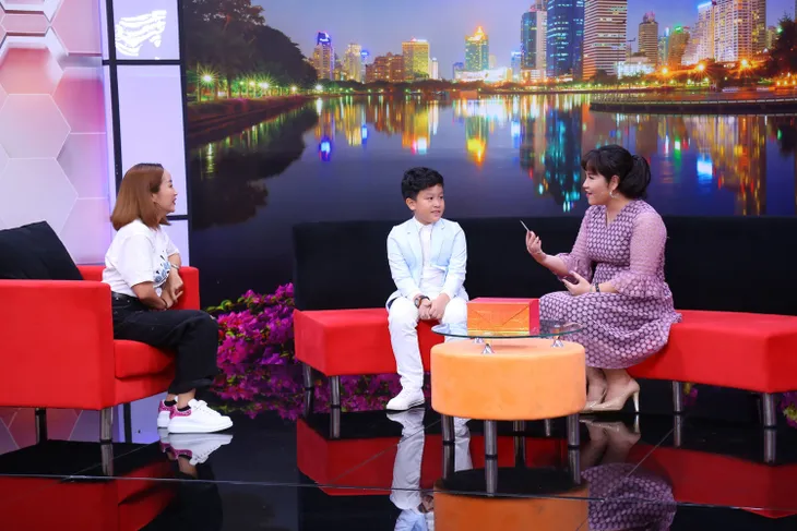 Mẹ rướm nước mắt trước lời thổ lộ “rất cần ba” của con trai 9 tuổi trong Điều con muốn nói - Ảnh 1. Mẹ rướm nước mắt trước lời thổ lộ “rất cần ba” của con trai 9 tuổi trong Điều con muốn nói - Ảnh 1.