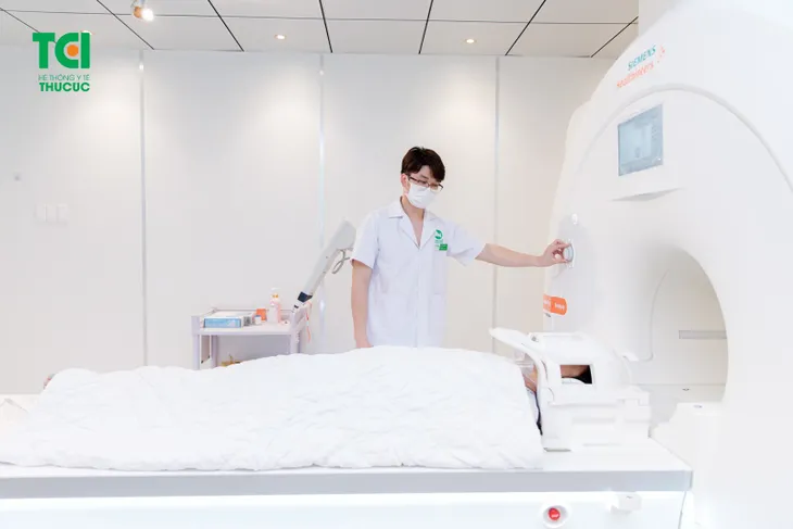Tưởng bệnh “dân văn phòng”, ai ngờ “ôm” bệnh hiếm nhiều năm - Ảnh 1. Tưởng bệnh “dân văn phòng”, ai ngờ “ôm” bệnh hiếm nhiều năm - Ảnh 1.