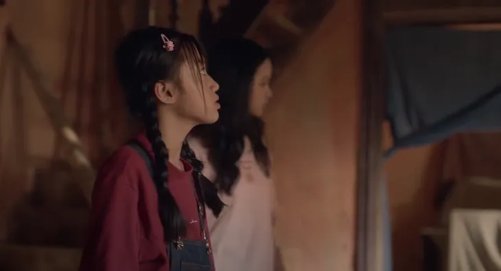 Diệu Nhi bất ngờ xuất hiện trong phim kinh dị Bóng đè - Ảnh 2. Diệu Nhi bất ngờ xuất hiện trong phim kinh dị Bóng đè - Ảnh 2.