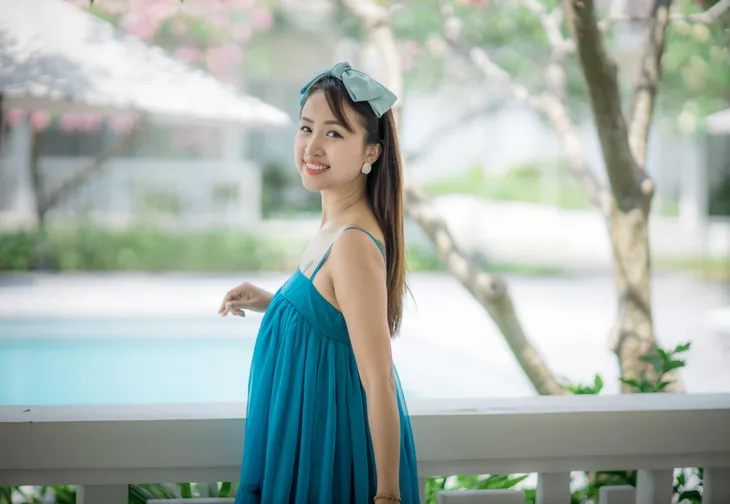 Thanh Vân Hugo khoe nhan sắc rạng rỡ, ngày càng tươi trẻ trong bộ ảnh mới - Ảnh 8. Thanh Vân Hugo khoe nhan sắc rạng rỡ, ngày càng tươi trẻ trong bộ ảnh mới - Ảnh 8.