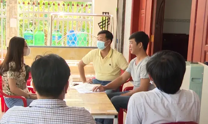 Ham lãi cao, cho vay hàng trăm triệu đồng bằng… giấy viết tay - Ảnh 1. Ham lãi cao, cho vay hàng trăm triệu đồng bằng… giấy viết tay - Ảnh 1.