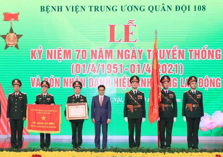 Kỷ niệm 70 năm Ngày truyền thống Bệnh viện Trung ương Quân đội 108 - Ảnh 1. Kỷ niệm 70 năm Ngày truyền thống Bệnh viện Trung ương Quân đội 108 - Ảnh 1.