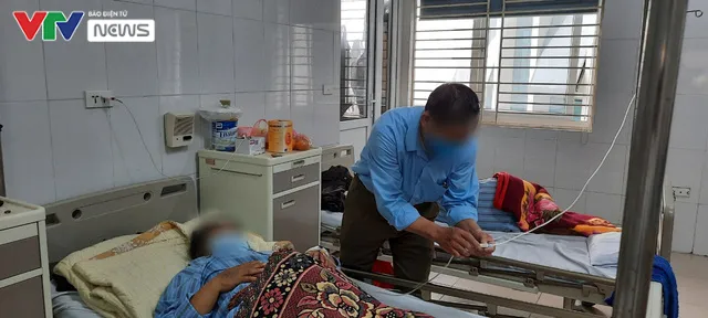 Lại thêm bệnh nhân nhập viện vì bỏ thuốc kháng virus chuyển qua uống thuốc nam trị xơ gan, viêm gan B - Ảnh 2. Lại thêm bệnh nhân nhập viện vì bỏ thuốc kháng virus chuyển qua uống thuốc nam trị xơ gan, viêm gan B - Ảnh 2.