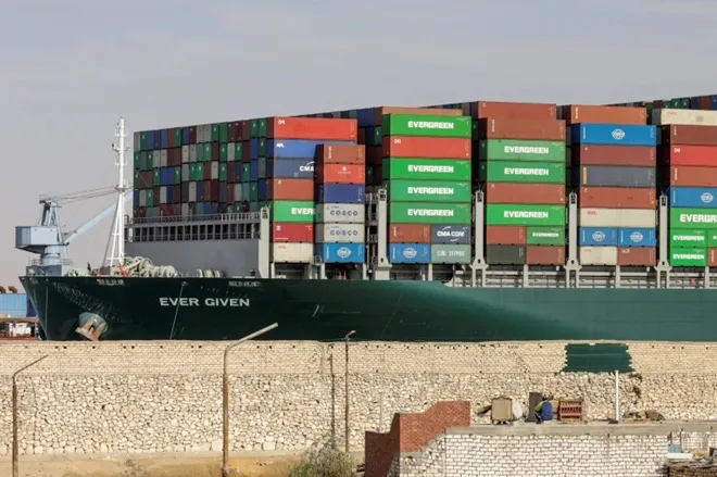 Sự kiện quốc tế tuần qua: Giải cứu kênh đào Suez, kì thị người gốc Á đến màn đổi logo đi vào lòng đất - Ảnh 2. Sự kiện quốc tế tuần qua: Giải cứu kênh đào Suez, kì thị người gốc Á đến màn đổi logo đi vào lòng đất - Ảnh 2.