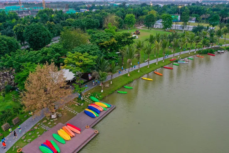Ecopark Marathon ấn tượng với “cung đường chạy đẹp nhất Việt Nam” - Ảnh 5. Ecopark Marathon ấn tượng với “cung đường chạy đẹp nhất Việt Nam” - Ảnh 5.