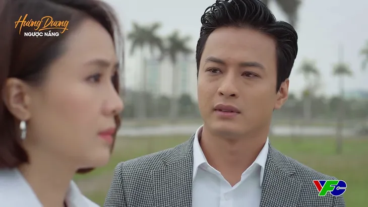 Hướng dương ngược nắng - Tập 57: Châu mủi lòng nhận lại nhẫn cầu hôn hụt của Kiên - Ảnh 1. Hướng dương ngược nắng - Tập 57: Châu mủi lòng nhận lại nhẫn cầu hôn hụt của Kiên - Ảnh 1.