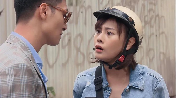 Hương vị tình thân - Tập 2: Cuộc đụng độ oan gia giữa Nam (Phương Oanh) - Long (Mạnh Trường) - Ảnh 1. Hương vị tình thân - Tập 2: Cuộc đụng độ oan gia giữa Nam (Phương Oanh) - Long (Mạnh Trường) - Ảnh 1.