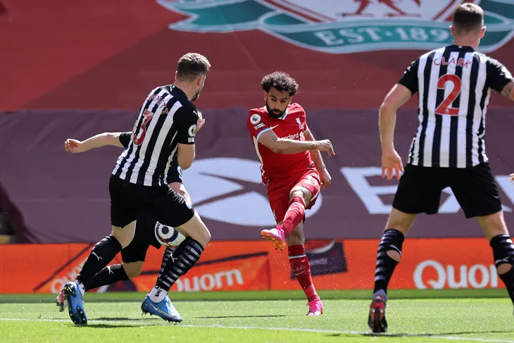 Liverpool 1-1 Newcastle: Thảm họa phút bù giờ! - Ảnh 1. Liverpool 1-1 Newcastle: Thảm họa phút bù giờ! - Ảnh 1.