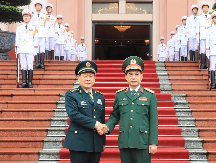 Hợp tác quốc phòng Việt Nam - Trung Quốc không ngừng được mở rộng và ngày càng hiệu quả - Ảnh 1. Hợp tác quốc phòng Việt Nam - Trung Quốc không ngừng được mở rộng và ngày càng hiệu quả - Ảnh 1.