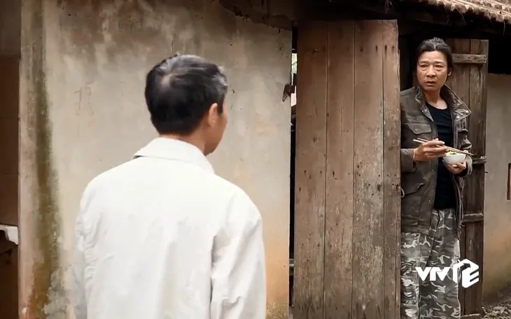 Hương vị tình thân - Tập 6: Nhìn thấy cuộc sống của ông Sinh khi mới ra tù, ông Tuấn không cầm được nước mắt - Ảnh 7. Hương vị tình thân - Tập 6: Nhìn thấy cuộc sống của ông Sinh khi mới ra tù, ông Tuấn không cầm được nước mắt - Ảnh 7.