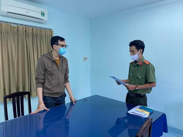 Mức phạt cụ thể cho 8 vi phạm liên quan đến COVID-19 - Ảnh 3. Mức phạt cụ thể cho 8 vi phạm liên quan đến COVID-19 - Ảnh 3.