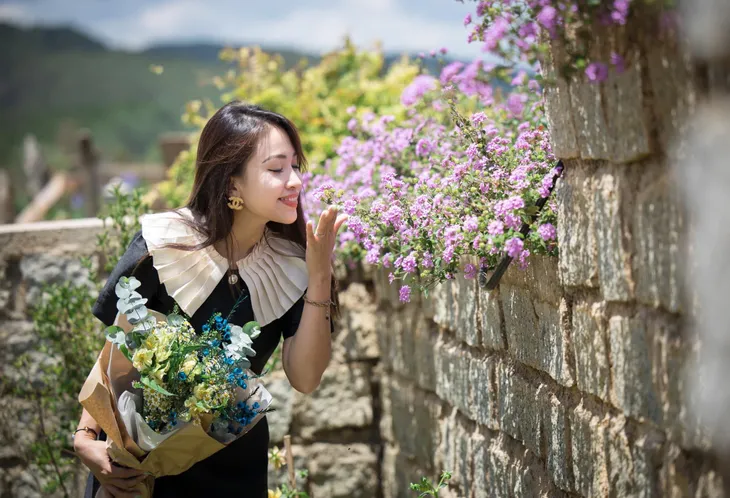 Thanh Vân Hugo khoe vẻ đẹp tươi trẻ khiến nhiều người xuýt xoa - Ảnh 2. Thanh Vân Hugo khoe vẻ đẹp tươi trẻ khiến nhiều người xuýt xoa - Ảnh 2.