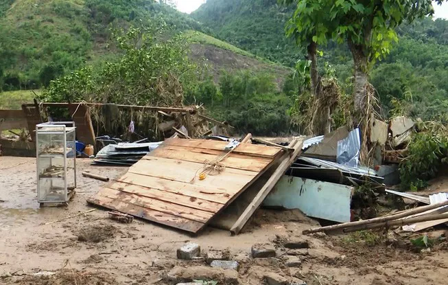 Xả lũ gây thiệt hại cho dân, Thủy điện Đăk Mi 4 vẫn chưa đền bù - Ảnh 3. Xả lũ gây thiệt hại cho dân, Thủy điện Đăk Mi 4 vẫn chưa đền bù - Ảnh 3.