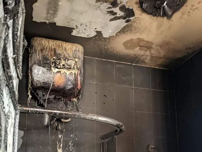 Cháy nhà tại Đà Lạt, cụ bà 80 tuổi thoát chết - Ảnh 1. Cháy nhà tại Đà Lạt, cụ bà 80 tuổi thoát chết - Ảnh 1.
