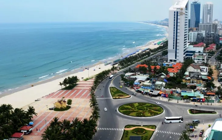 Giá đất “nhảy múa”: Đà Nẵng khuyến cáo người dân cẩn trọng trước chiêu “thổi phồng” thị trường - Ảnh 1. Giá đất “nhảy múa”: Đà Nẵng khuyến cáo người dân cẩn trọng trước chiêu “thổi phồng” thị trường - Ảnh 1.