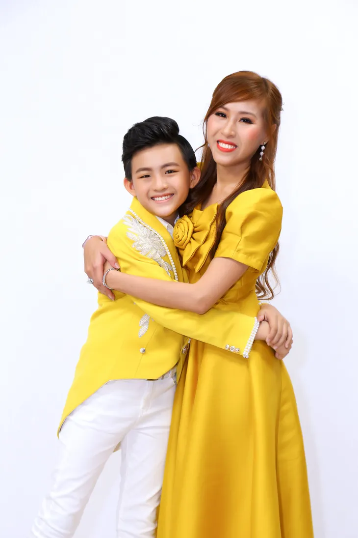 Điều con muốn nói: MC Ốc Thanh Vân choáng ngợp với loạt thành tích khủng của “soái ca nhí” Quốc Vũ - Ảnh 1. Điều con muốn nói: MC Ốc Thanh Vân choáng ngợp với loạt thành tích khủng của “soái ca nhí” Quốc Vũ - Ảnh 1.