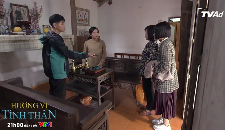 Hương vị tình thân - Tập 15: Khanh Thy bị mẹ ép chuyển hướng sang yêu em trai Hoàng Long - Ảnh 4. Hương vị tình thân - Tập 15: Khanh Thy bị mẹ ép chuyển hướng sang yêu em trai Hoàng Long - Ảnh 4.