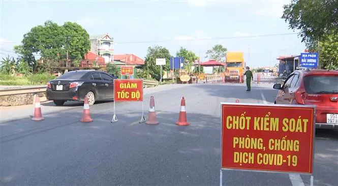 Bắc Ninh truy vết hơn 2.100 F1, lấy mẫu xét nghiệm 41.000 trường hợp - Ảnh 1. Bắc Ninh truy vết hơn 2.100 F1, lấy mẫu xét nghiệm 41.000 trường hợp - Ảnh 1.
