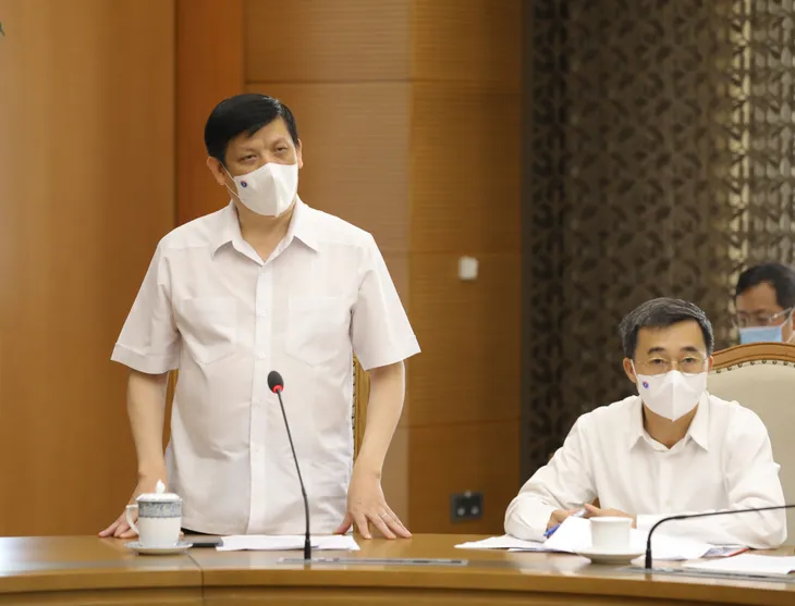 Phó Thủ tướng Vũ Đức Đam: Không thay đổi chiến lược chống dịch - Ảnh 1. Phó Thủ tướng Vũ Đức Đam: Không thay đổi chiến lược chống dịch - Ảnh 1.