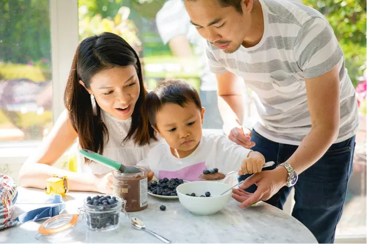 Gợi ý những công thức việt quất cực ngon dành riêng cho bé - Ảnh 1. Gợi ý những công thức việt quất cực ngon dành riêng cho bé - Ảnh 1.