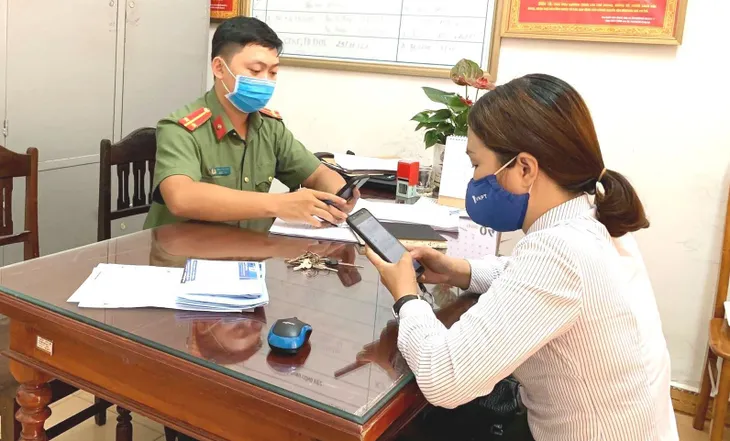 Khẩn trương truy vết các trường hợp F1, F2, F3; thêm 1 trường hợp đăng tin sai sự thật về dịch COVID-19 bị xử phạt - Ảnh 1.