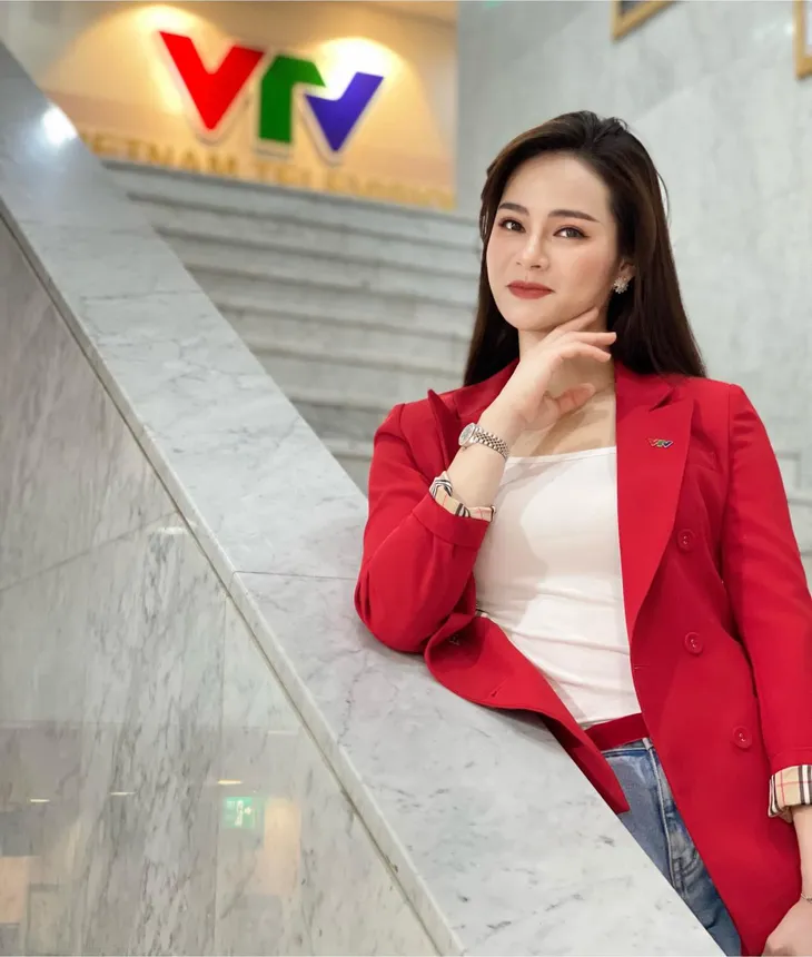 MC Thu Hương chia sẻ bí quyết giữ dáng - Ảnh 6. MC Thu Hương chia sẻ bí quyết giữ dáng - Ảnh 6.