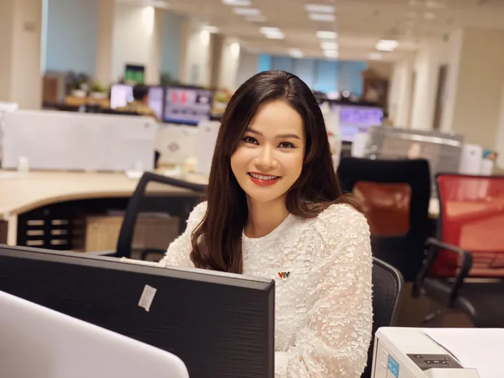 MC Thu Hương chia sẻ bí quyết giữ dáng - Ảnh 5. MC Thu Hương chia sẻ bí quyết giữ dáng - Ảnh 5.