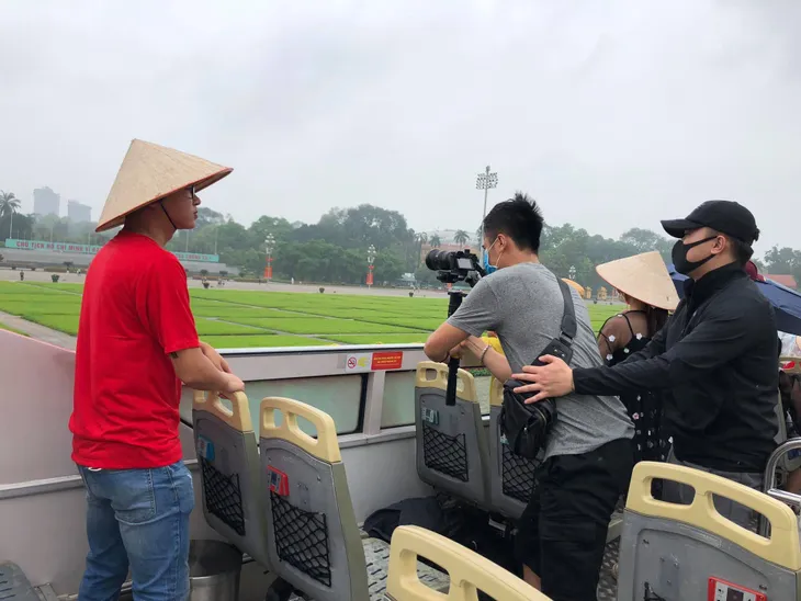 MV Tôi đi bầu cử - Siêu vui, siêu tươi trẻ, siêu hào hứng - Ảnh 5. MV Tôi đi bầu cử - Siêu vui, siêu tươi trẻ, siêu hào hứng - Ảnh 5.