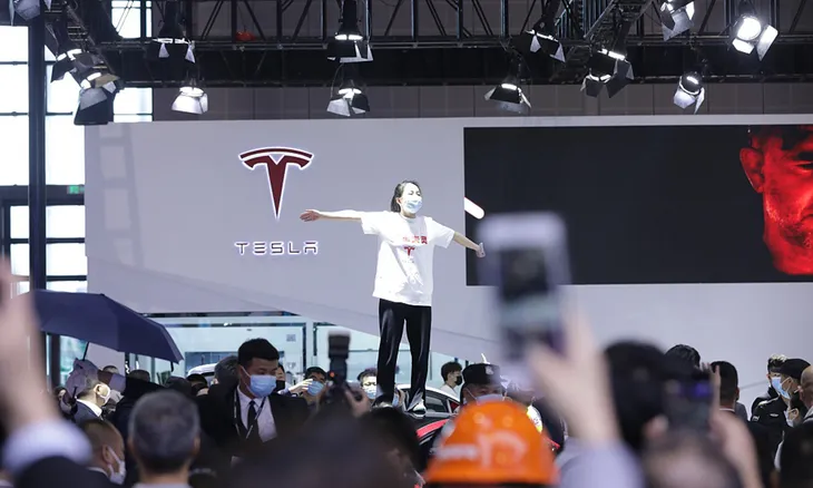 Tesla Tesla