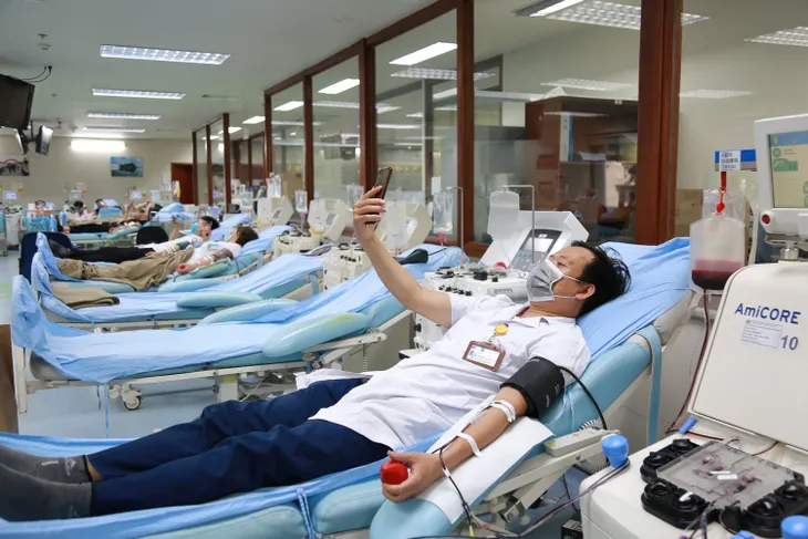 Kêu gọi người dân đủ điều kiện sức khỏe hiến máu, hiến tiểu cầu - Ảnh 1.