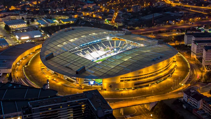 CHÍNH THỨC: Chung kết Champions League được chuyển đến Bồ Đào Nha - Ảnh 1. CHÍNH THỨC: Chung kết Champions League được chuyển đến Bồ Đào Nha - Ảnh 1.