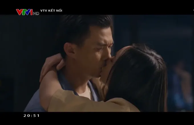 Quỳnh Kool bối rối khi đóng cảnh hôn với Hà Việt Dũng - Ảnh 1. Quỳnh Kool bối rối khi đóng cảnh hôn với Hà Việt Dũng - Ảnh 1.